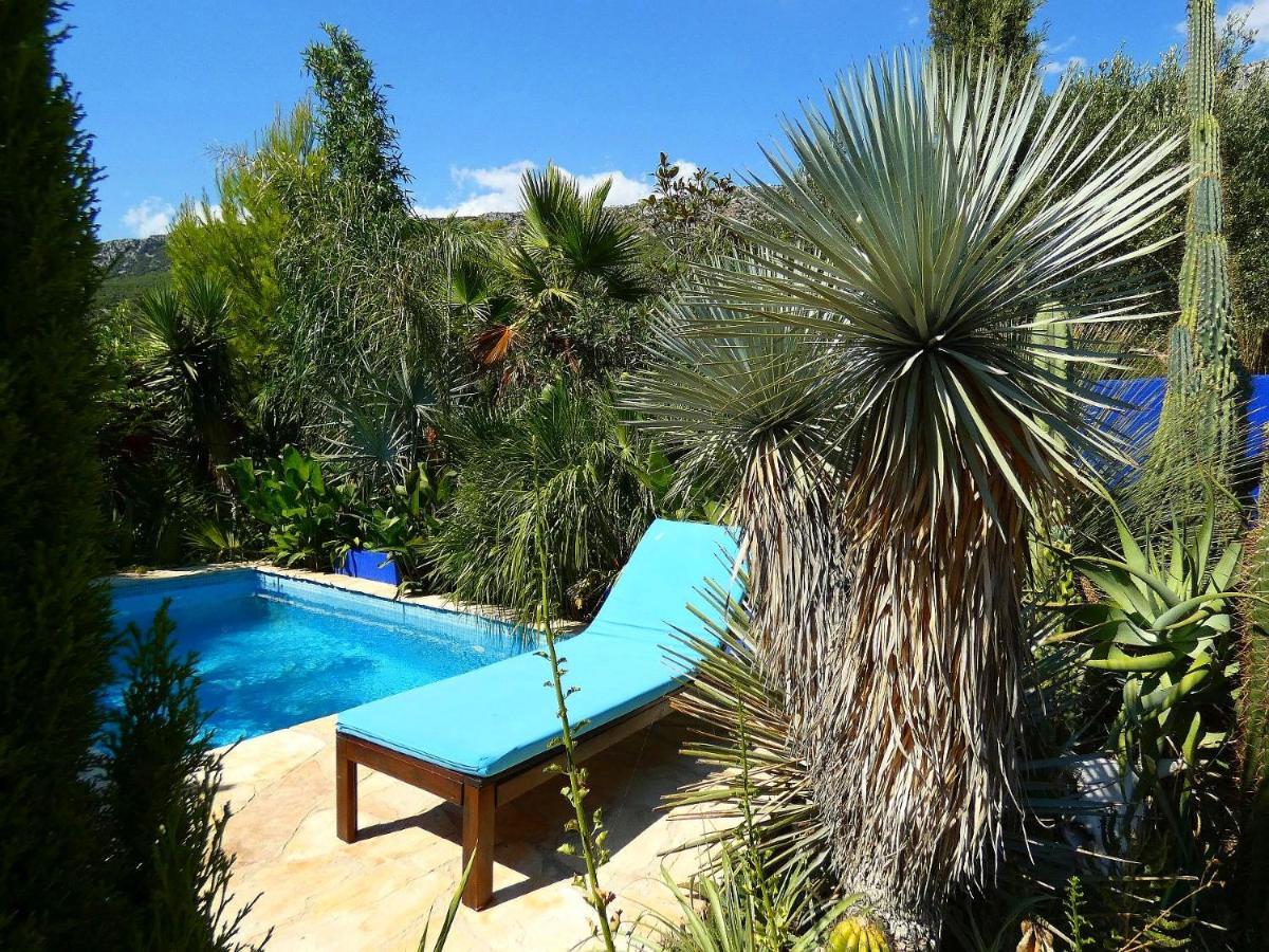 Villa Tropica, Total Privacy, Tropical Garden And Private Pool Kastela Exterior photo